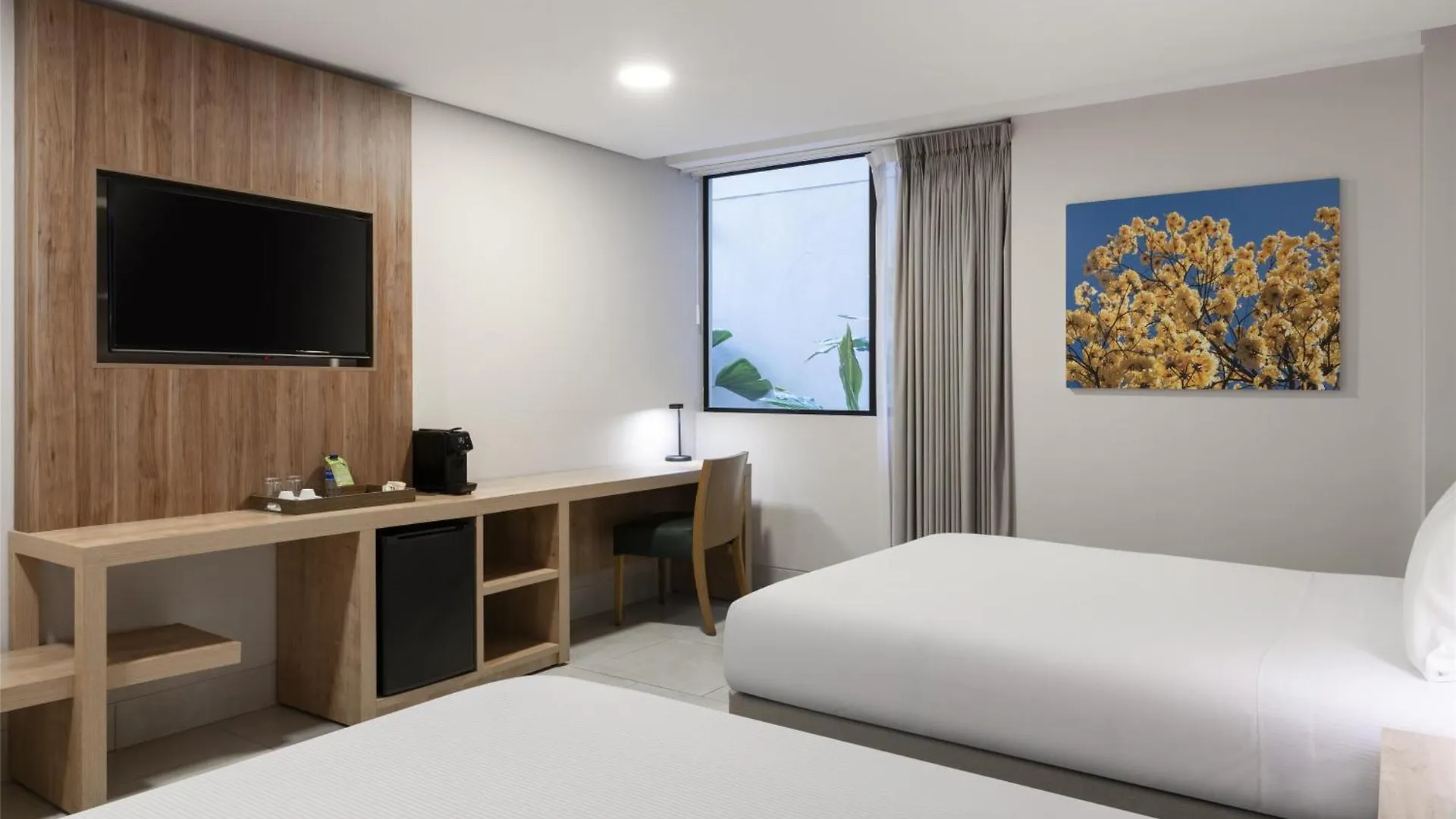 Hilton Garden Inn Cali Ciudad Jardin