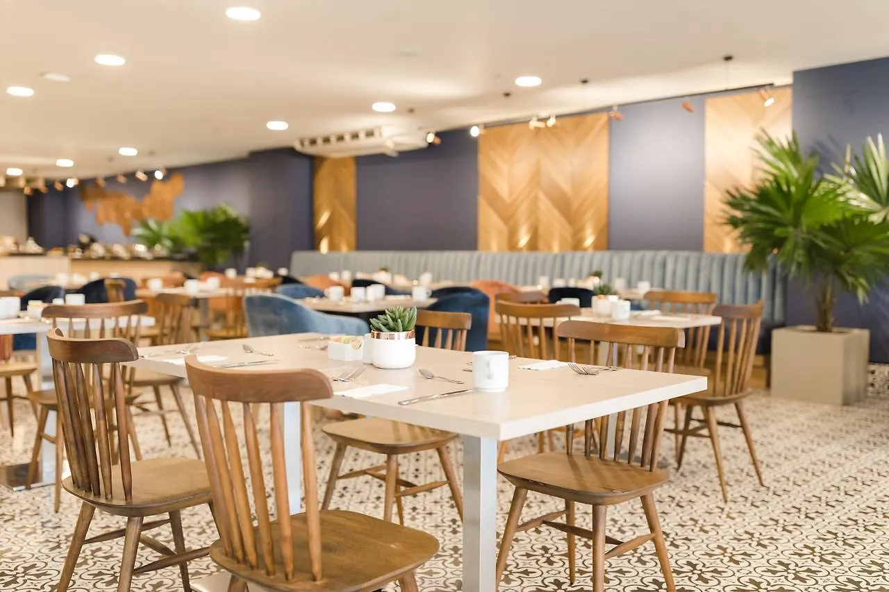 Hilton Garden Inn Cali Ciudad Jardin Colombia