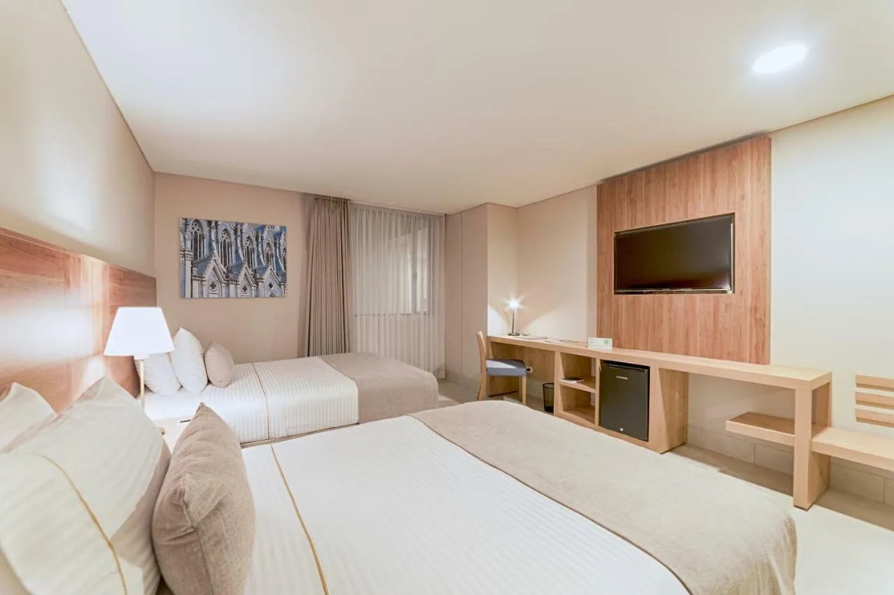 Hilton Garden Inn Cali Ciudad Jardin 4*,