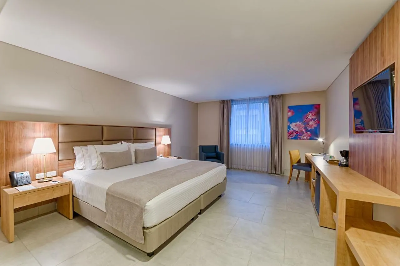 Hilton Garden Inn Cali Ciudad Jardin Hotel
