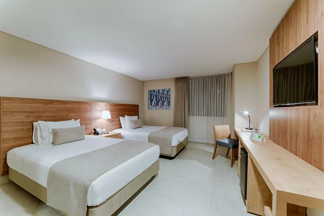 Hilton Garden Inn Cali Ciudad Jardin 4*,